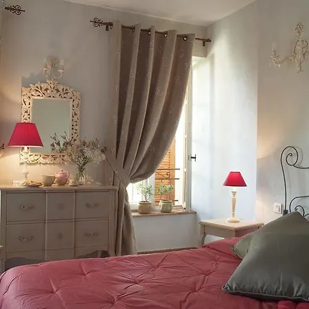 Du Cigalou Otel 3*